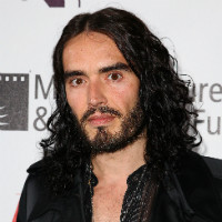 Russell Brand quotes Tupac during Parliament drugs speech