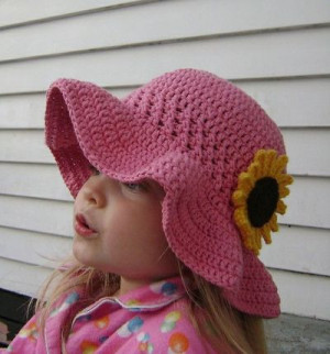 Wide Brim Sun Hat Crochet Pattern with Cotton