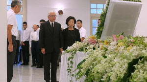 Mr Lee, who died at the age of 91 on Monday, did not live in Sri ...