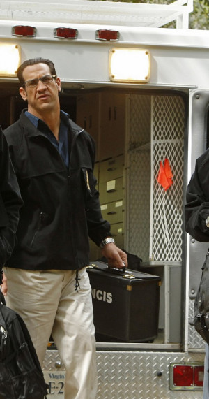 MV5BMTc5OTE0ODE0MV5BMl5BanBnXkFtZTcwMDkxNjIyNQ@@._V1_SY1200_CR532,0 ...