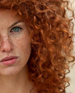 wish my hair was this orange. - Curly Redhead