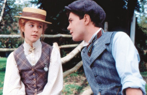 Megan Follows and Jonathan Crombie in Anne of Green Gables (Sullivan ...
