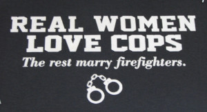 Details about Police Tshirt: Real Women Love Cops America's Finest 911 ...