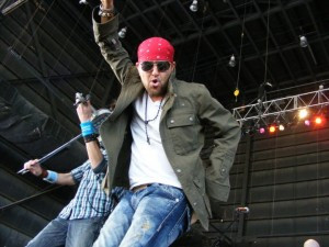 LoCash-Cowboys-300x225.jpg