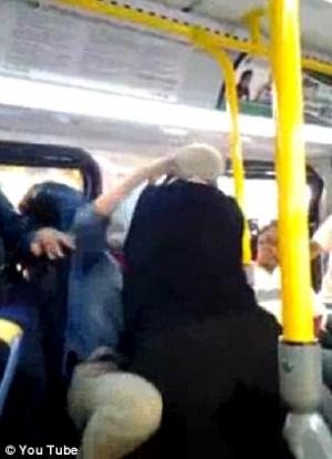 Brutal fight between female bus driver and a teen girl who ...