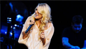 Carrie Underwood sings