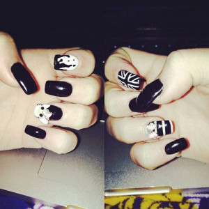 Noah Cyrus Nails