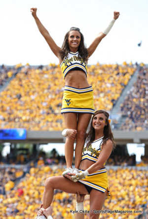 College Football Aka Cheerleader Pics Page