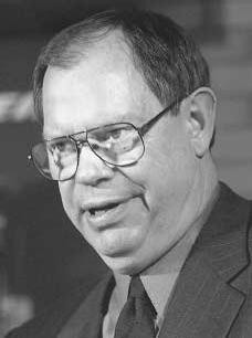 Phil Condit 1941— Biography - Brilliant engineer, The engineers ...