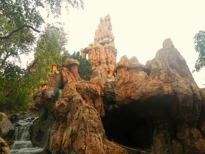 Disneyland California Rides