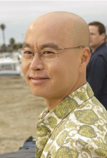 MV5BMTU5ODczMjM2MV5BMl5BanBnXkFtZTcwMjc0MjA2OA@@._V1_SY317_CR20,0 ...