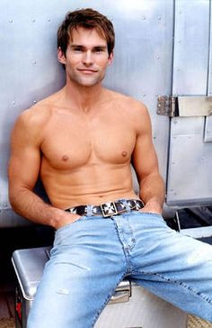 Seann William Scott (stifler american reunion)