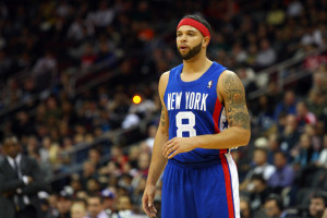 Deron Williams Deron Williams #8 of the New Jersey Nets looks on in ...