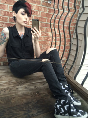 Baby you look so pretty in a casket