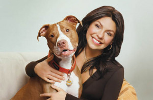 StubbyDog: News & Views - Isaboo, a pit bull, is Rachel Ray's dog