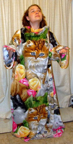 funny-picture-cat-snuggie-lady-flowers