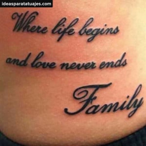Tatuajes con la palabra Familia como diseño