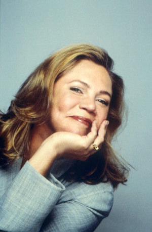 Kathleen Turner Image...