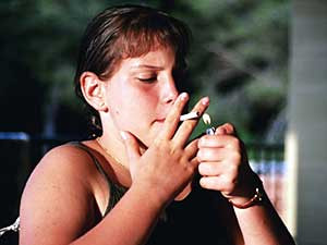 Tags: teen smoking