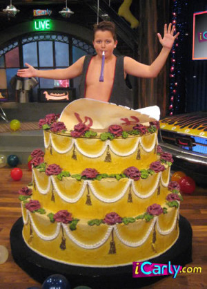 Noah Munck plays Gibby on the show, iCarly.