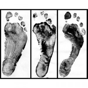 Can barefoot running and walking fix flat feet? By Dr. Michael ...