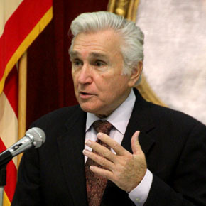 Maurice Hinchey Pictures