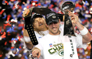 Brett Favre throws stones in glass house at Aaron Rodgers