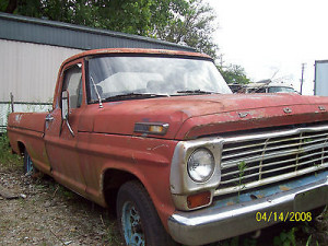 1968 Ford F-100 with interior