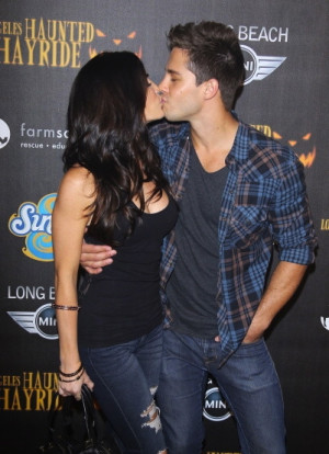 Dean Geyer Jillian Murray