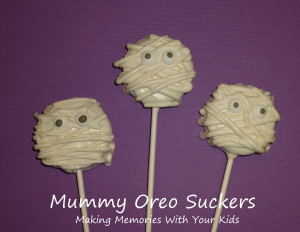 ... yeah! And how cute are these little mummy heads? I just loved them