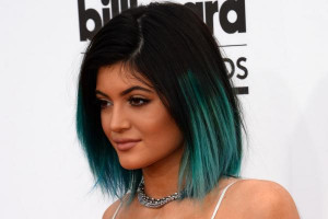 Kylie-Jenner-takes-to-Instagram-after-parents-file-for-divorce.jpg