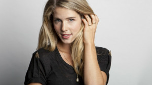 Emily Bett Rickards Wallpaper-1