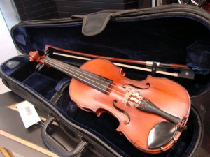 Lewis 1/8 Violin-Made by Suzuki in Japan