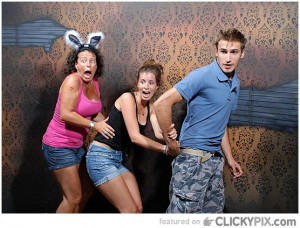 25 Funny Images of People Getting Scared