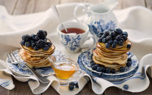 Blueberry pancakes wallpaper