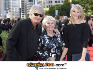 tom cochrane picture photo gallery next