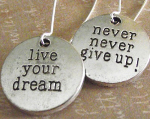 inspiration dream never give up inspiration quote