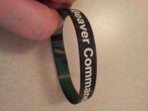 FREE: Uncle Si from Duck Dynasty Camo Quote Bracelet