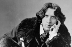 These are 11 quotes by Oscar Wilde that we should all be living by.