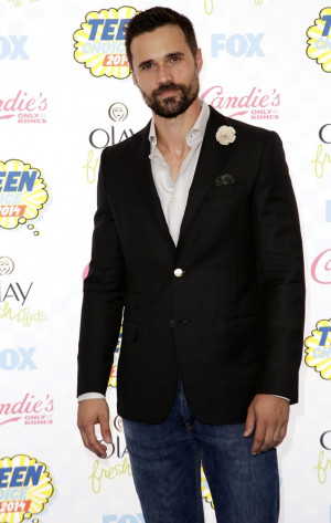 Brett Dalton Pictures