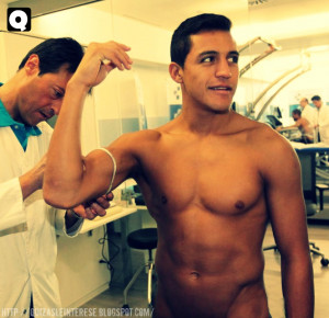 Alexis Sanchez muscle