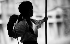 2560x1600 women silhouette bow japanese archery 1920x1200 wallpaper ...