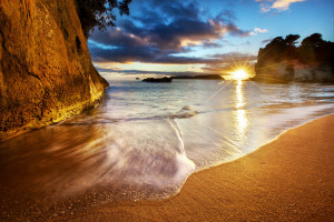 FOCUS Photos - Cathedral Cove Beach Sunrise Starburst - New Zealand