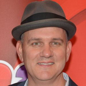 Mike O'Malley Biography