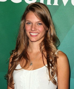 Related Pictures tracy spiridakos3