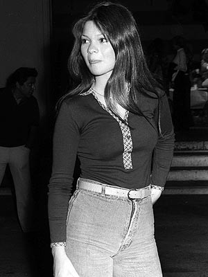 1977 photo valerie bertinelli previous bertinelli bikini