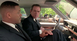 Tommy Lee Jones (Agent K) and Will Smith (Agent J) in Men in Black ...