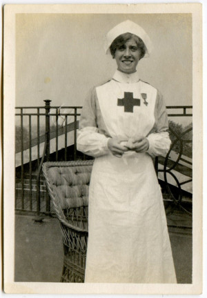 Marie has a great collection of great vintage nurse photos.