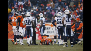 Wes Welker returns to Denver Broncos practice along with Kayvon ...