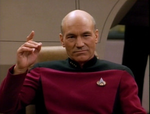 Fanboy Debate: Captian Kirk vs Captain Picard
